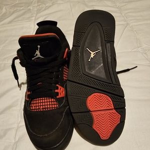 Jordan 4 red thunder